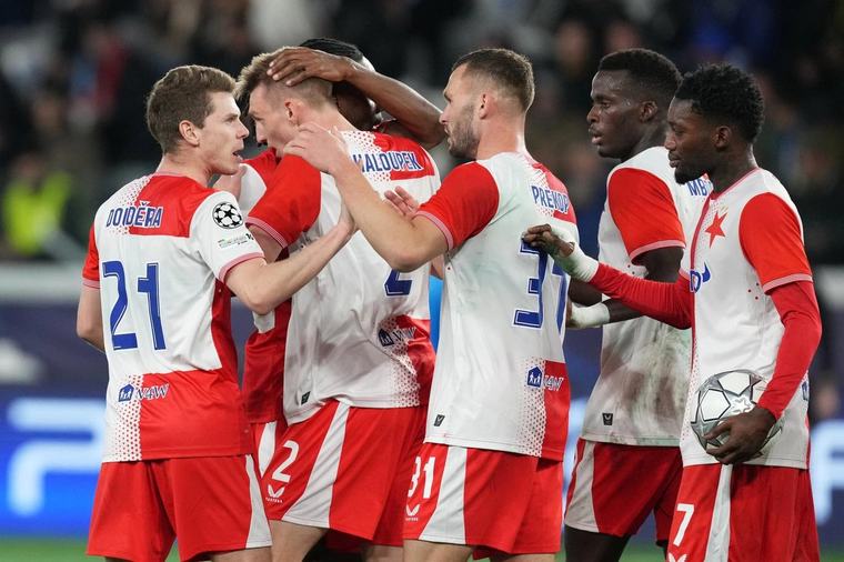 Slavia v Lize mistrů bez velkých překvapení. Na soupisce i Chorý a mladíci