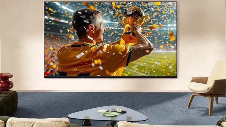 Obří televize LG zlevnila na 18 tisíc. Letošní model už stojí o 7 tisíc méně než při uvedení
