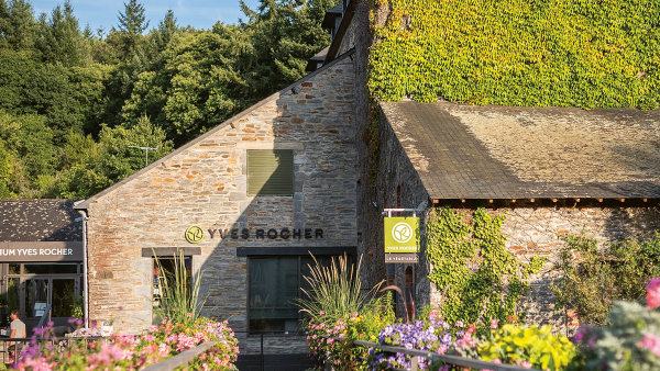 Bretaňský zázrak přírody. Vypravili jsme se po stopách zakladatele kosmetického gigantu Yvese Rochera