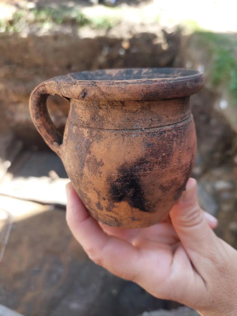 Středověké domy, jímka z doby baroka. Archeologové našli staré tajemství Opavy