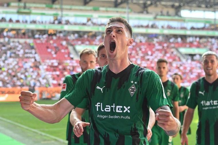 Čvančara se vrací do ligy. Bývalého střelce reprezentace ulovil Hradec