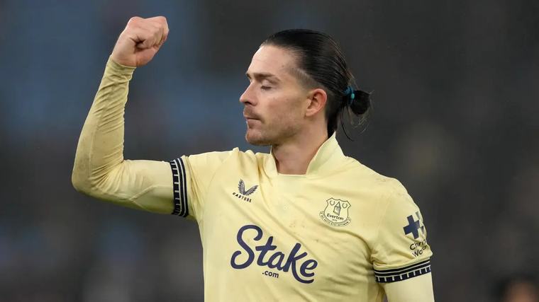 Grealish bude opět hostovat v Evertonu