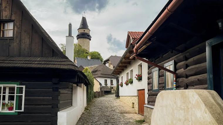 Moravský Betlém je jako z pohádky. K jeho proslulé dobrotě se váže krvavá pověst