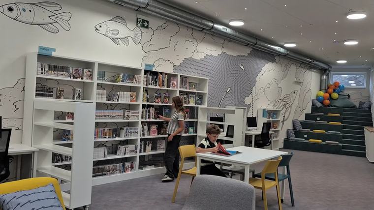 Knihovna v České Třebové boří zažité mýty. Není institucí vynucovaného ticha, ale obývákem města