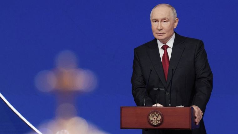 Putinova nová úroveň výhrůžek Británii. Diplomat říká, co může následovat