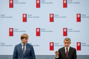 ŽIVĚ: TK k aktualizaci mobilní aplikace EZKarta
