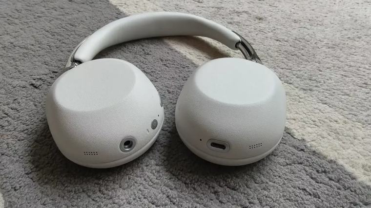 Recenze: Sluchátka Sony WH-1000X The Collexion si pořídíte spíše z lásky ke značce než k hudbě