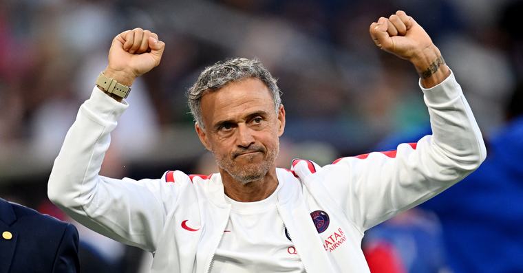 Zlatý míč si zaslouží hráč PSG, hlásí Enrique. S Fábregasem vidí zánik tradičního fotbalu