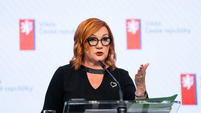 Rekordní schodek chce vláda řešit i pomocí zdanění nemovitostí. Zaměří se na investiční byty