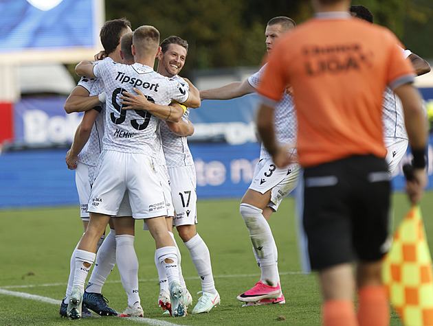Artis - Plzeň 0:3. Kováč slaví první ligové vítězství v novém angažmá