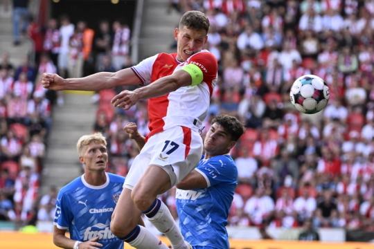 Slavia v přímém souboji o první místo v lize rozdrtila Zbrojovku