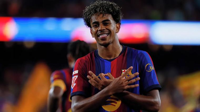 Fotbalisté Barcelony vyhráli i ve třetím ligovém kole, zdolali Vallecano