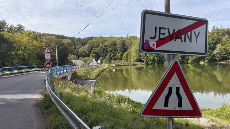 „Posudek asi není pravdivý,“ přiznal znalec. Známá obec přišla o miliony