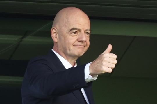 Kritizovaný Infantino se hodlá znovu ucházet o post šéfa světového fotbalu
