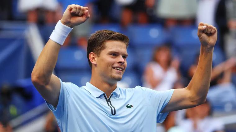 Trápí ho zranění, přesto jako historicky první Belgičan postoupil do čtvrtfinále US Open